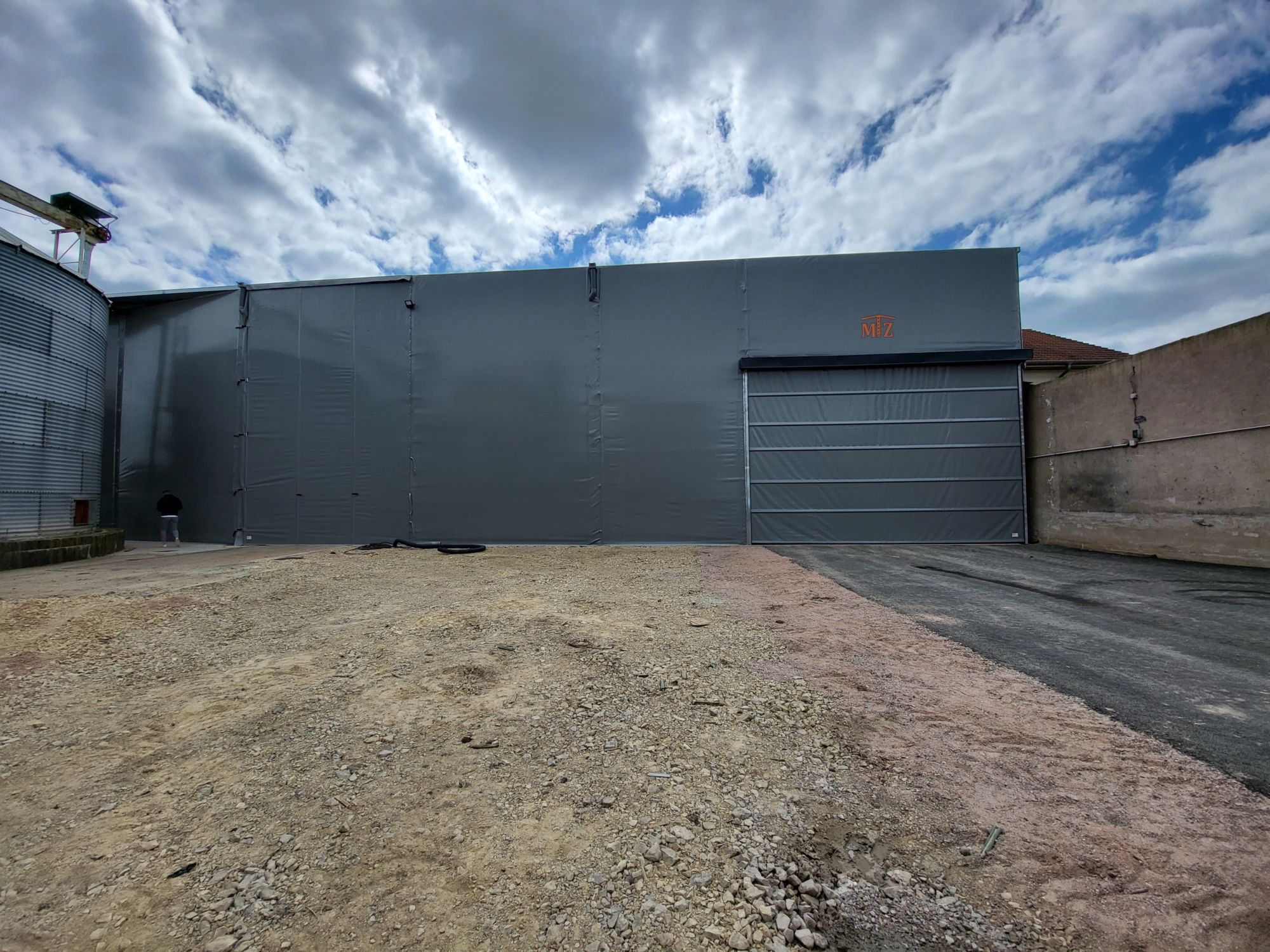 Fermeture d’un b&acirc;timent de stockage Stiring-Wendel
