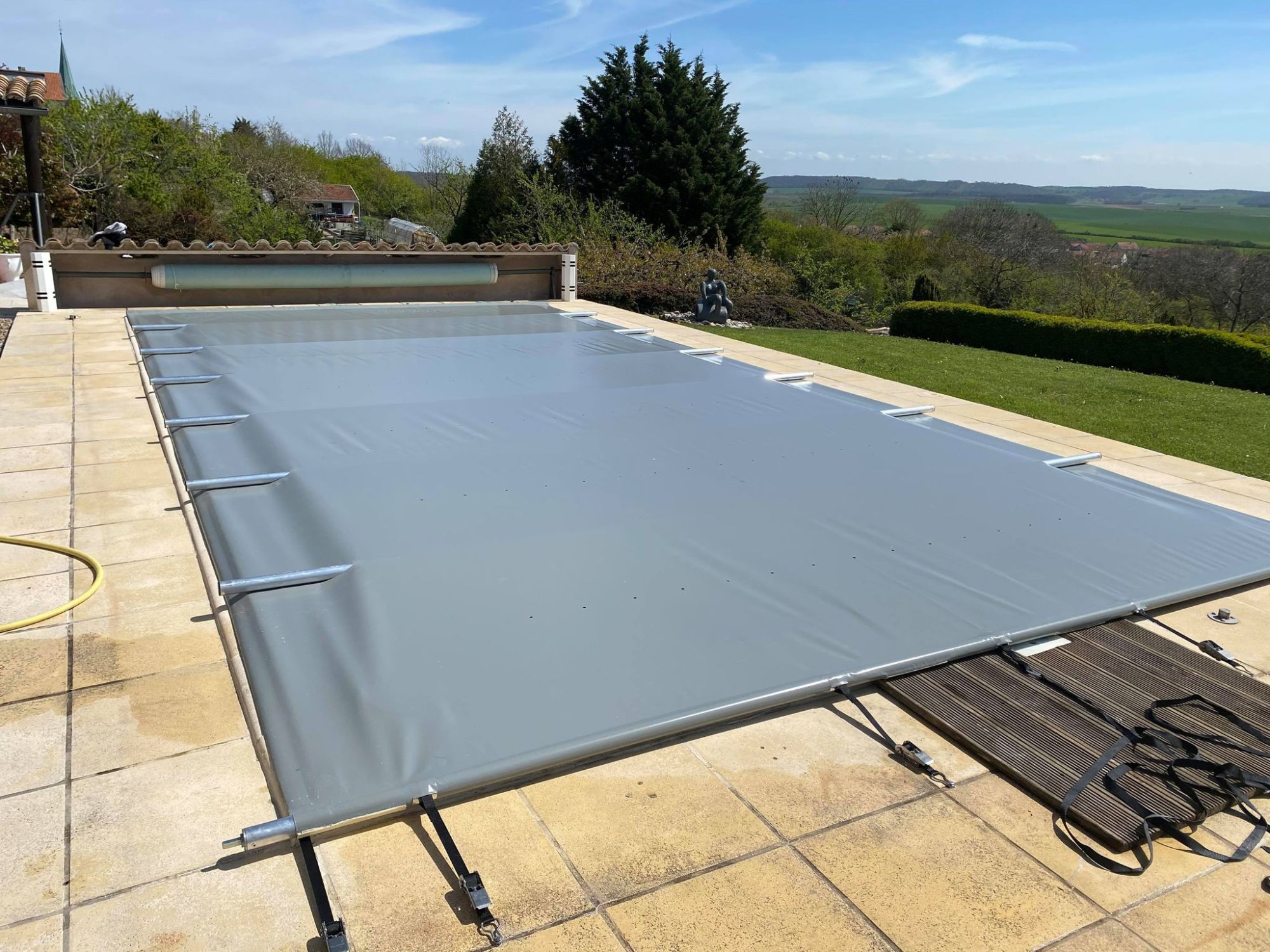 Pourquoi opter pour une b&acirc;che pour se prot&eacute;ger des intemp&eacute;ries ? Freyming-Merlebach