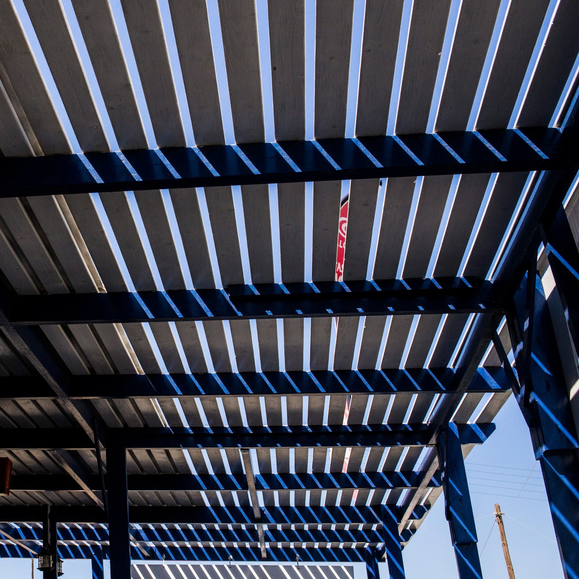 Quels mat&eacute;riaux choisir pour votre pergola bioclimatique sur mesure ? Freyming-Merlebach