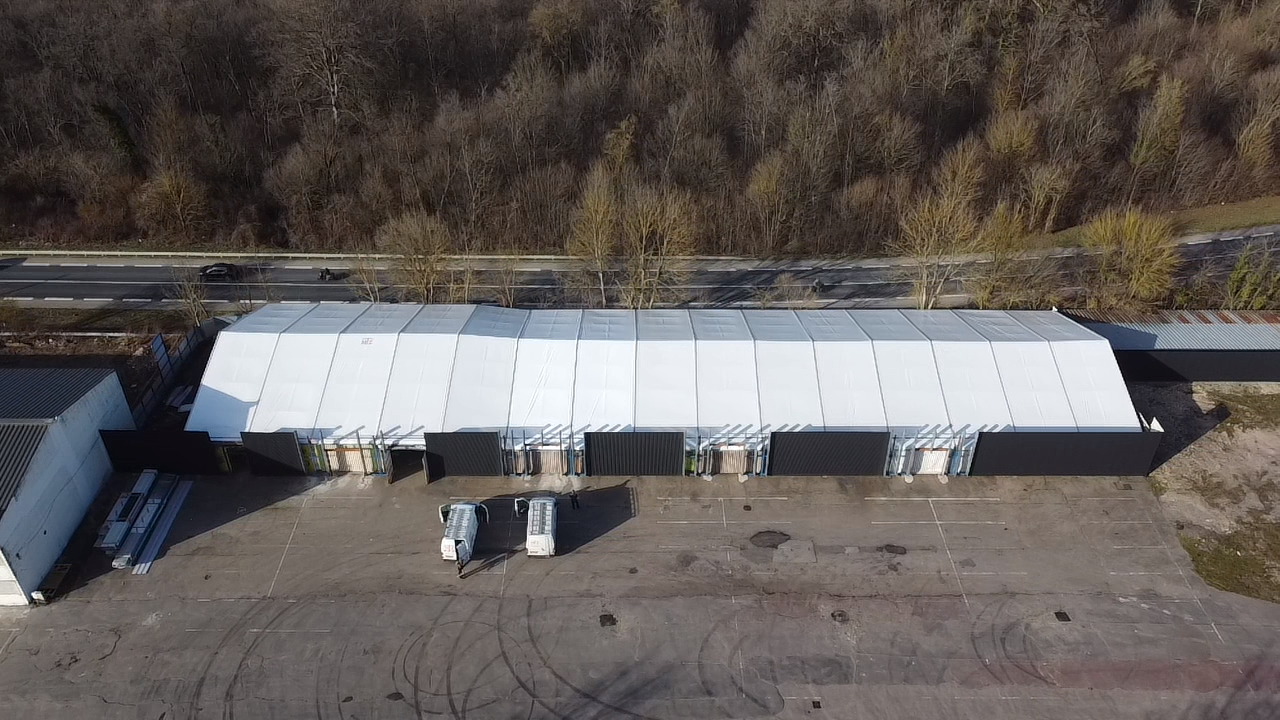 Fabrication et r&eacute;paration de b&acirc;ches industrielles et de b&acirc;ches pour chapiteau en Moselle dans le Grand Est Sarreguemines